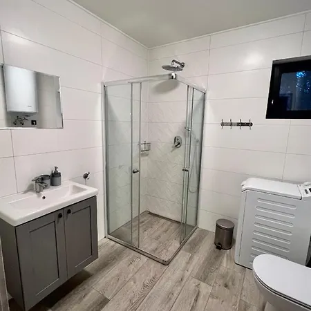 Domek letniskowy W Borach Wycinki