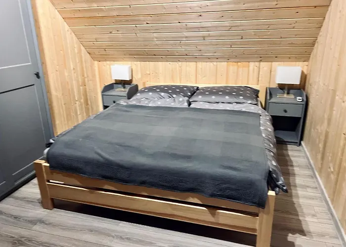 Gerendaház W Borach Wycinki